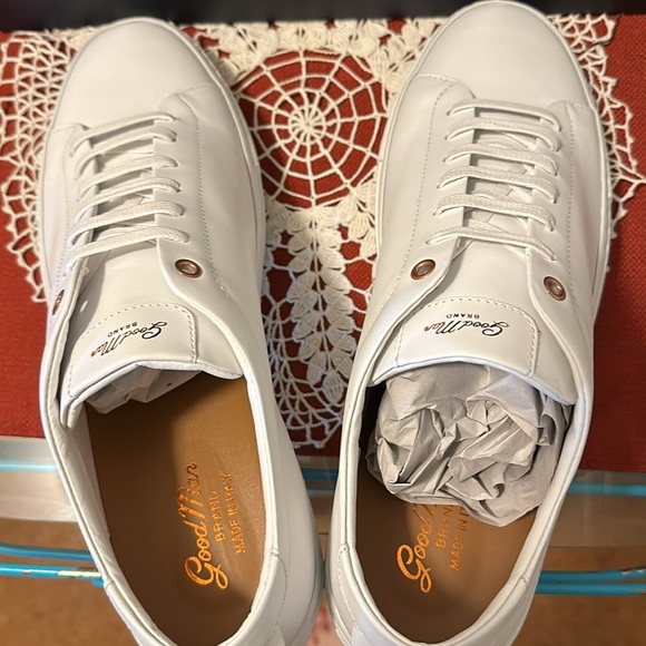 NWT Good Man Brand white Mens sneaker. Made in Italy. Italian leather - Picture 7 of 8